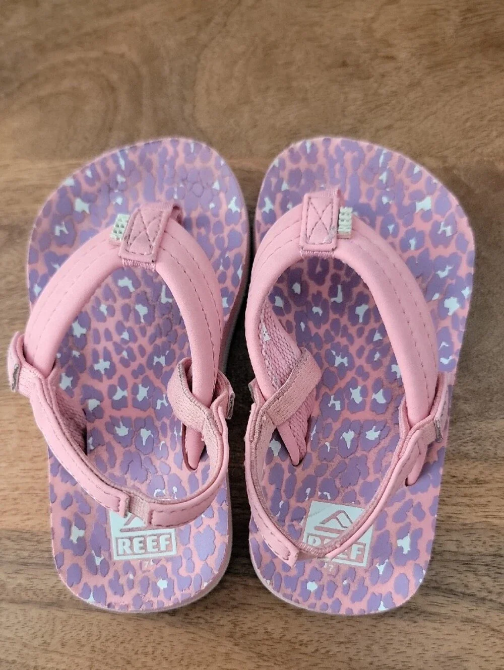 Reef Girls' Pink and Lavender Leopard Backstrap Flip Flops
